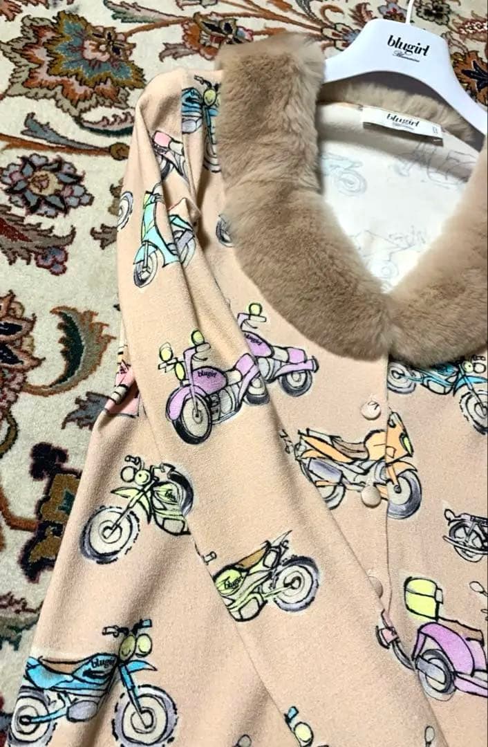 美品♪ブルーガール/バイクプリントリアルファー付きカーディガン