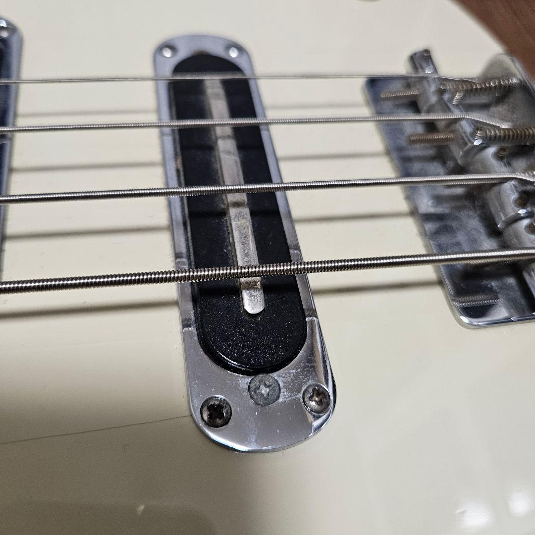 ベース YAMAHA BB414