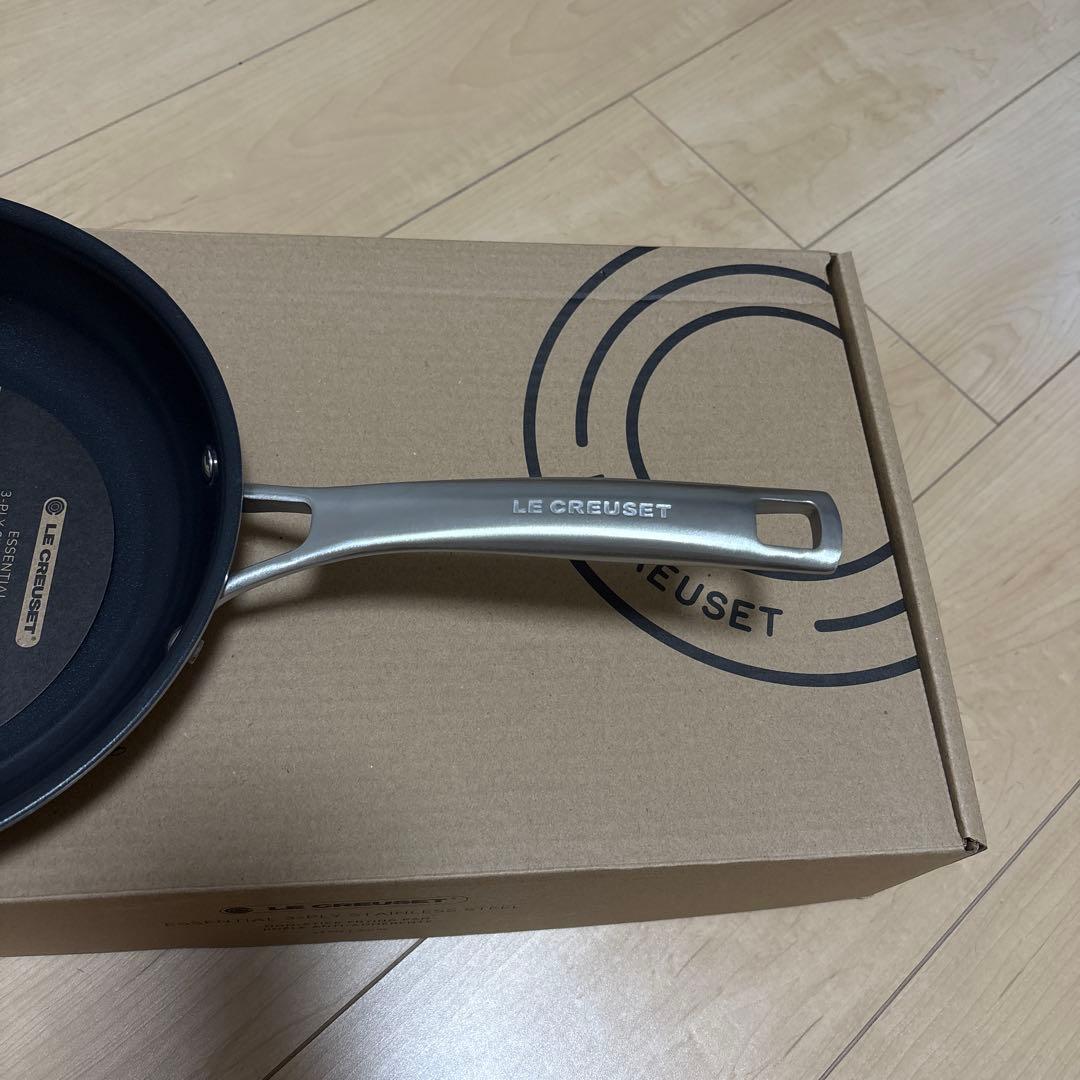 新品 週末値下げ LE CREUSET ルクルーゼ ステンレスフライパン24cm