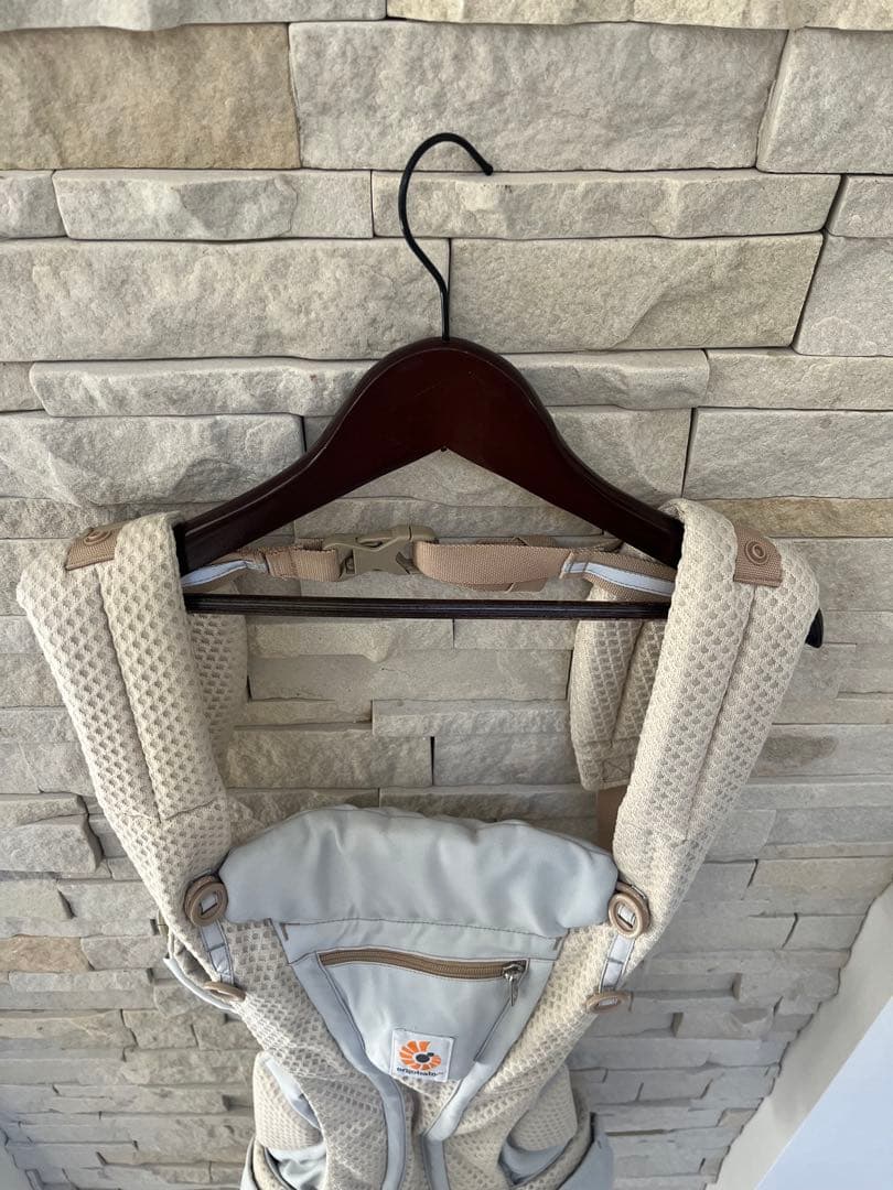 【美品】エルゴベビー オムニ ブリーズ　サンドベージュ