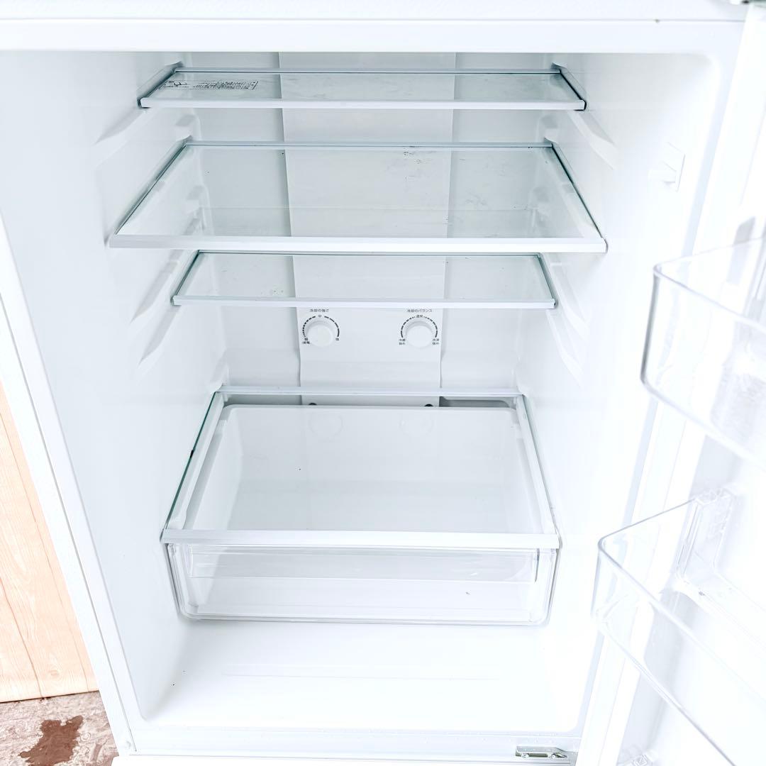 運搬取付無料！スノーホワイト純正AQUA冷蔵庫！スリムなのに大容量！完動超美品！