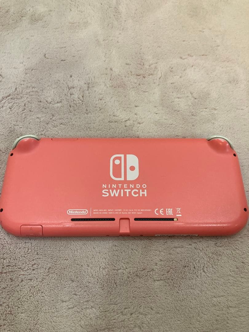 Nintendo Switch light スイッチライト本体　ピンク