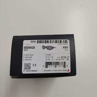 【新品未使用】オークリーサングラスアイジャケットレダックス9438-0158