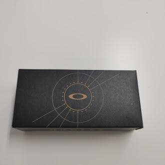 【新品未使用】オークリーサングラスアイジャケットレダックス9438-0158