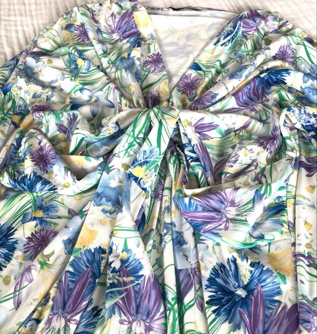 【近年モデル】FIFILLES Paris 花柄ワンピース VALTELINA