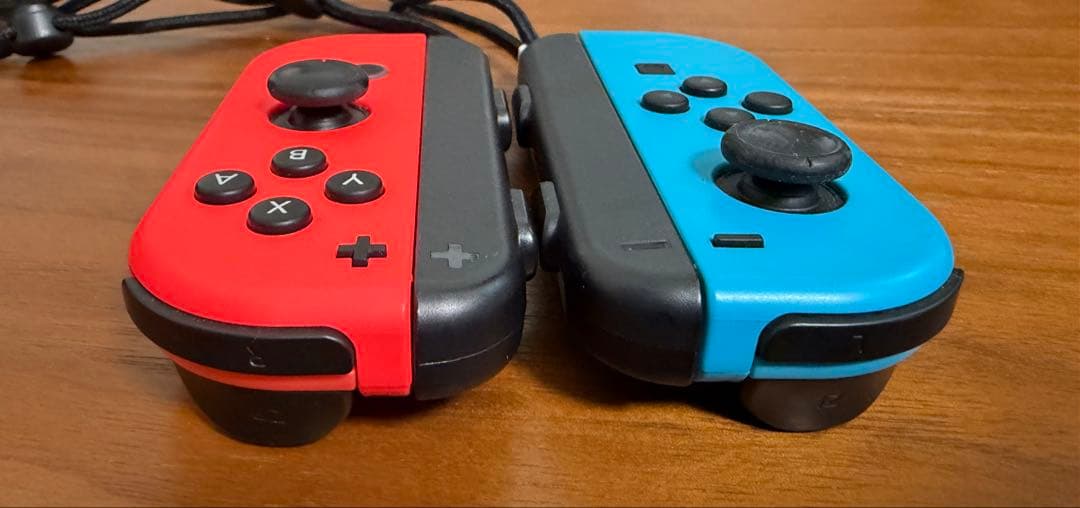 Nintendo Switch 本体 付属品完備 Joy-Con✖️2セット