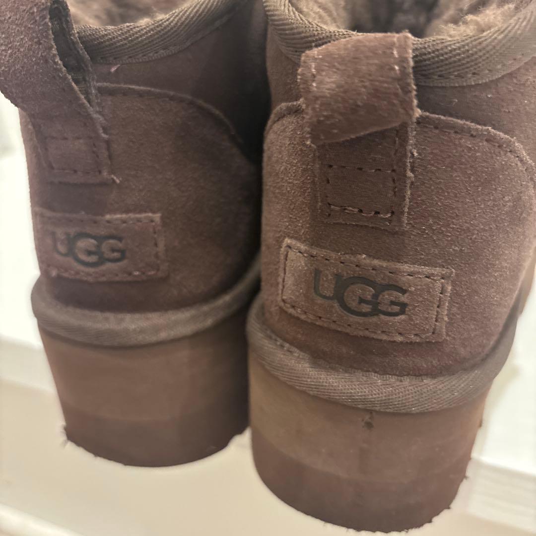 UGG アグ クラシック ウルトラ ミニ プラットフォーム　1135092