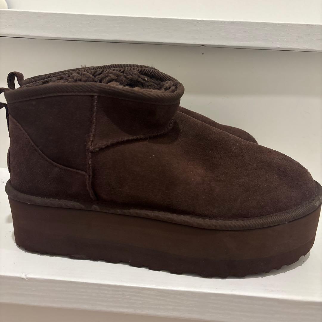 UGG アグ クラシック ウルトラ ミニ プラットフォーム　1135092