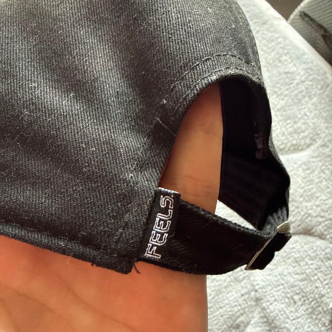 FEELS. LOGO CAP BLACK 上杉柊平
