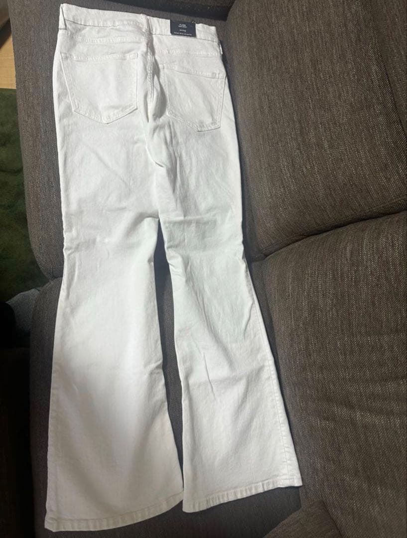フレアデニムパンツ ホワイト swag flexwitme brrrsos