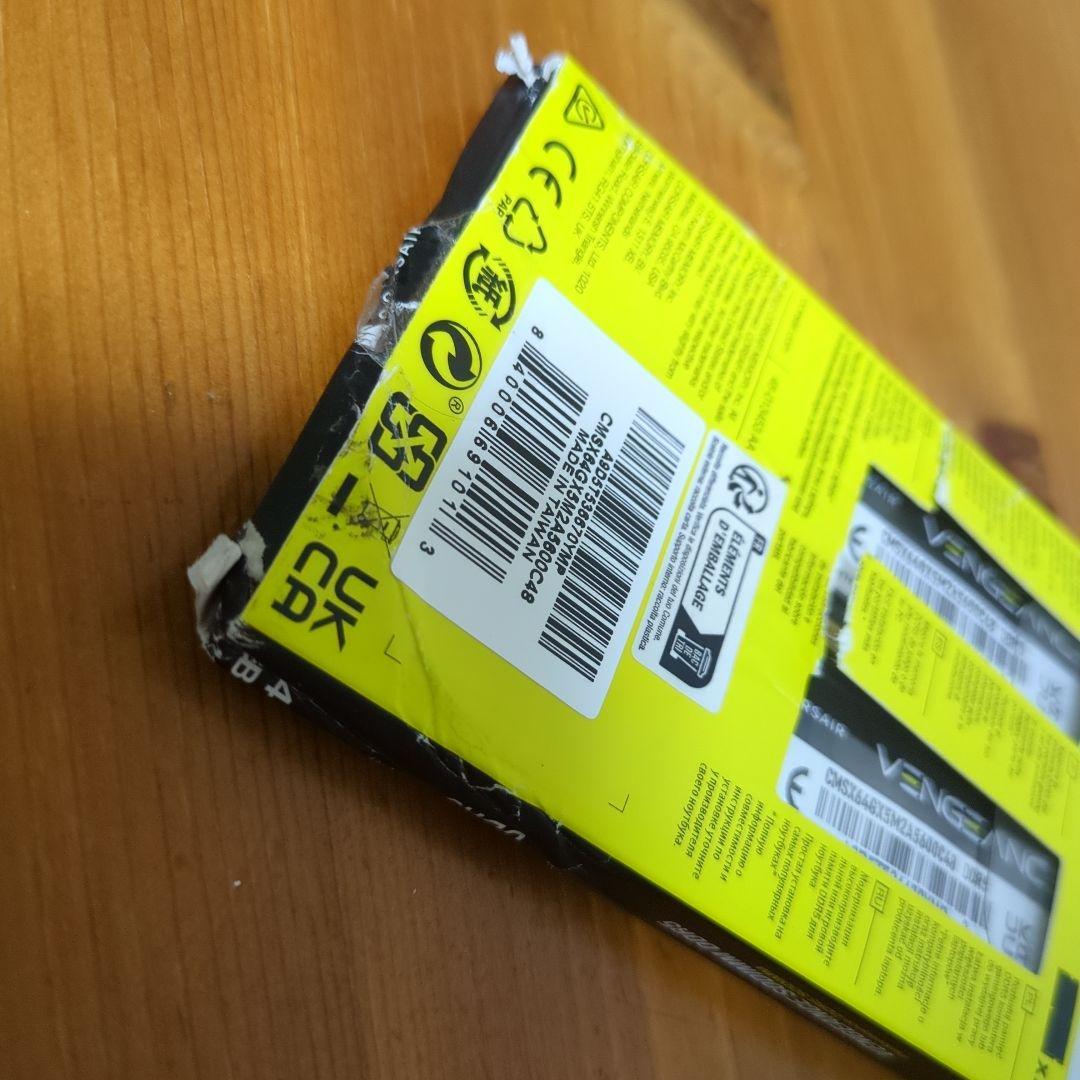 CORSAIR DDR5-5600MHz 64GB ノートPC用メモリ 箱潰れ