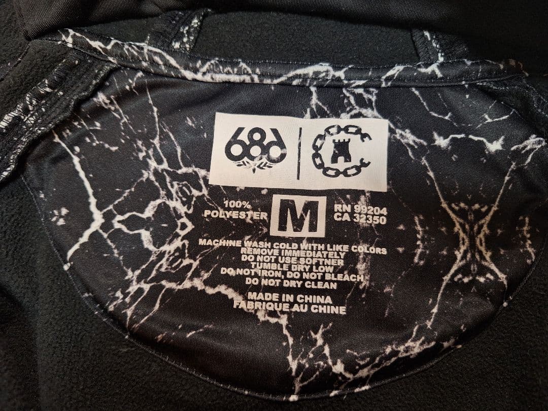 ★マシュ★　686 CROOKS&CASTLES コラボ 撥水パーカー