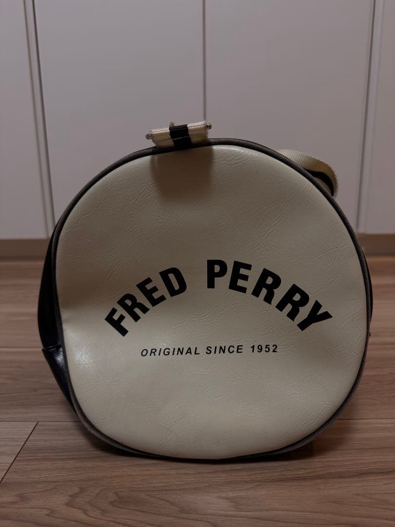Fred Perry Classic Barrel Bag ボストンバッグ 黒