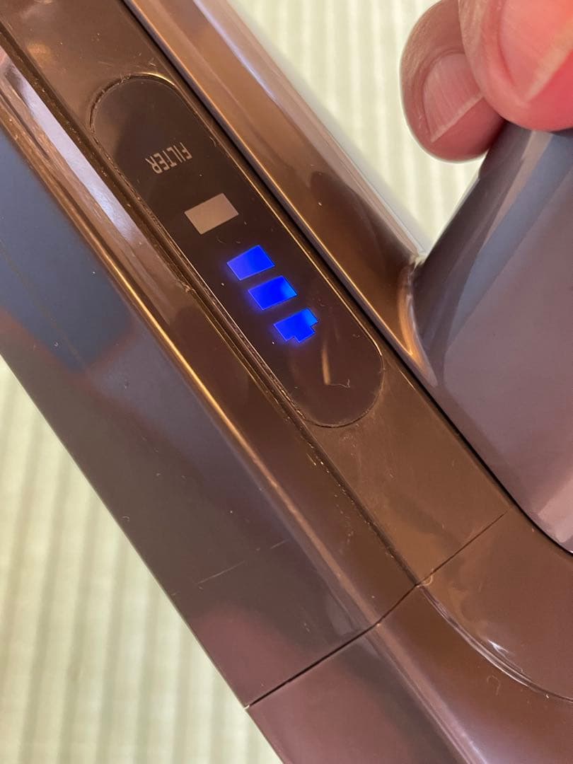 dyson スティッククリーナー ダイソン　sv12 v10 動作品