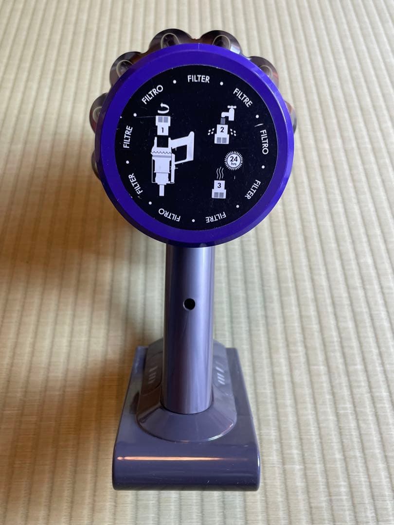 dyson スティッククリーナー ダイソン　sv12 v10 動作品