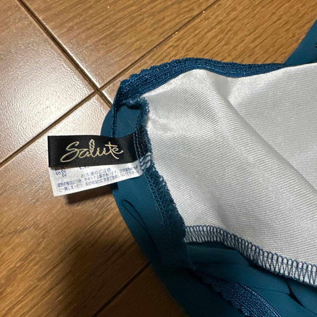 サルート　スリップ　72グループ プレステージ