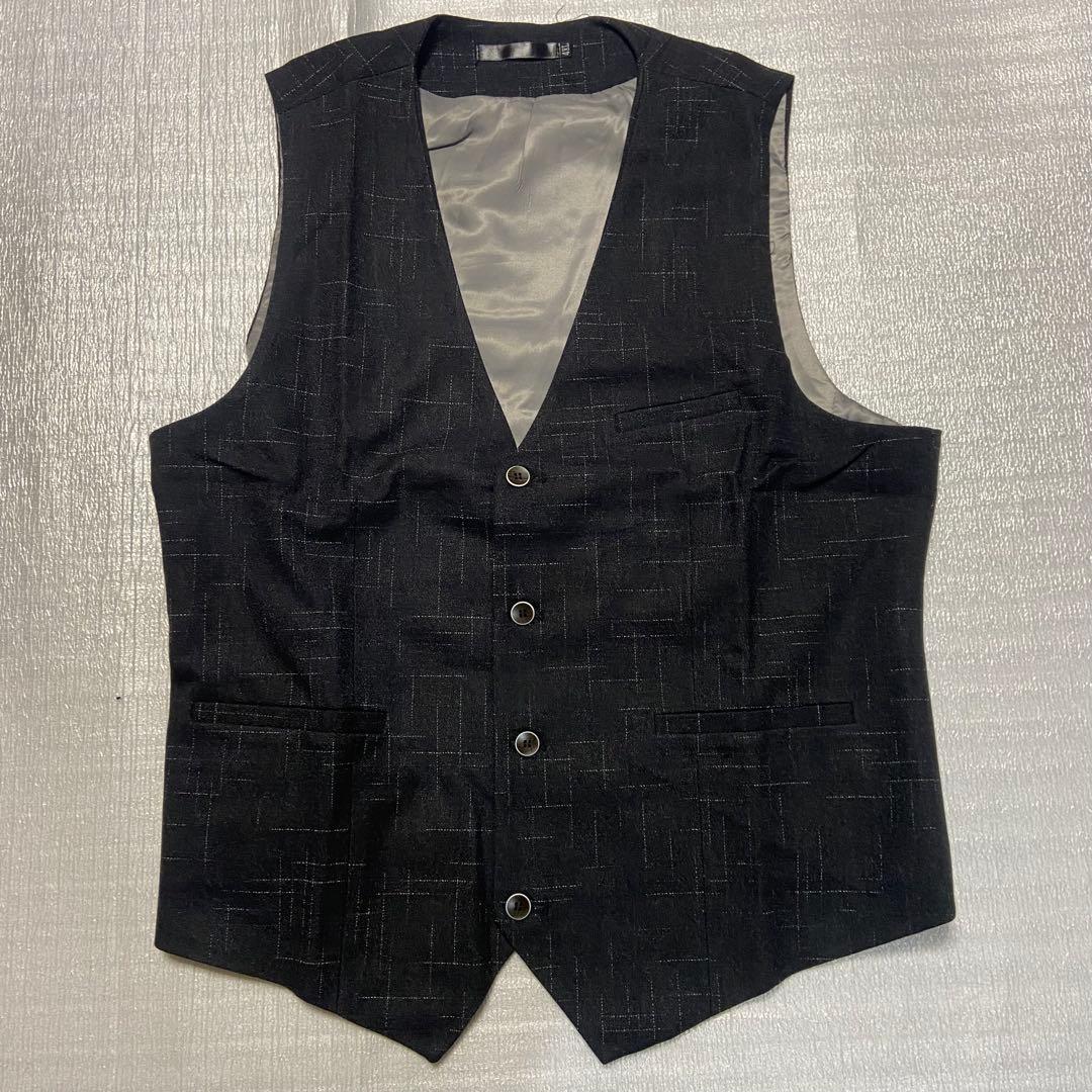 メンズ デザインスーツ3点 大きい4XL 新品 未使用 線柄 ダークグレー