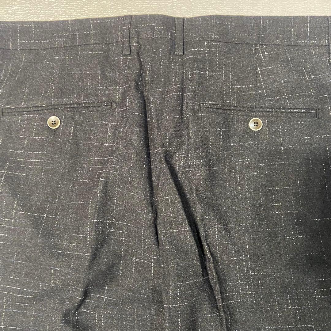 メンズ デザインスーツ3点 大きい4XL 新品 未使用 線柄 ダークグレー