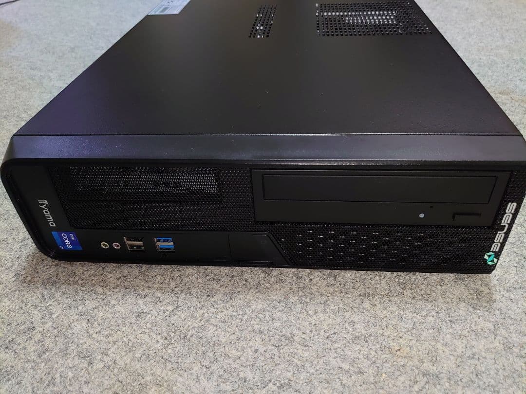 スリムデスクトップPC widows11 DDR5 メモリ32GB CPU無し