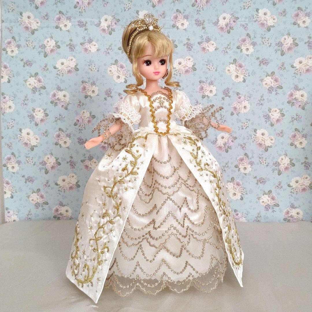 ロココドレス　手刺繍　マリー・アントワネット風　ハンドメイド　アイボリー×金