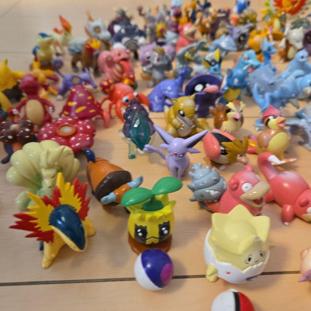 ポケモン　フィギュア　モンコレ　初期