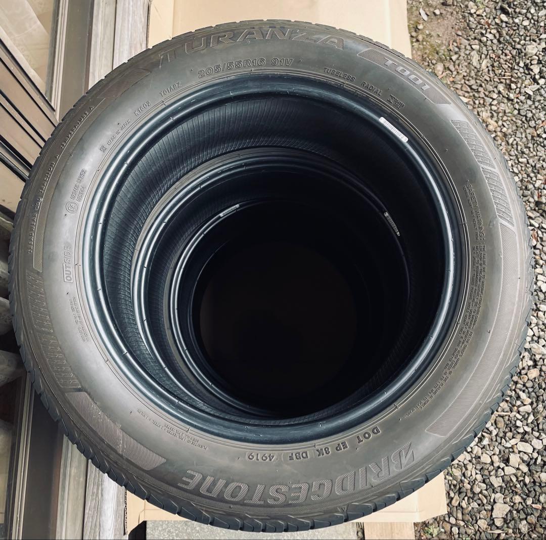 その1 ブリヂストン　トランザ　 T001 サマータイヤ205/55R16
