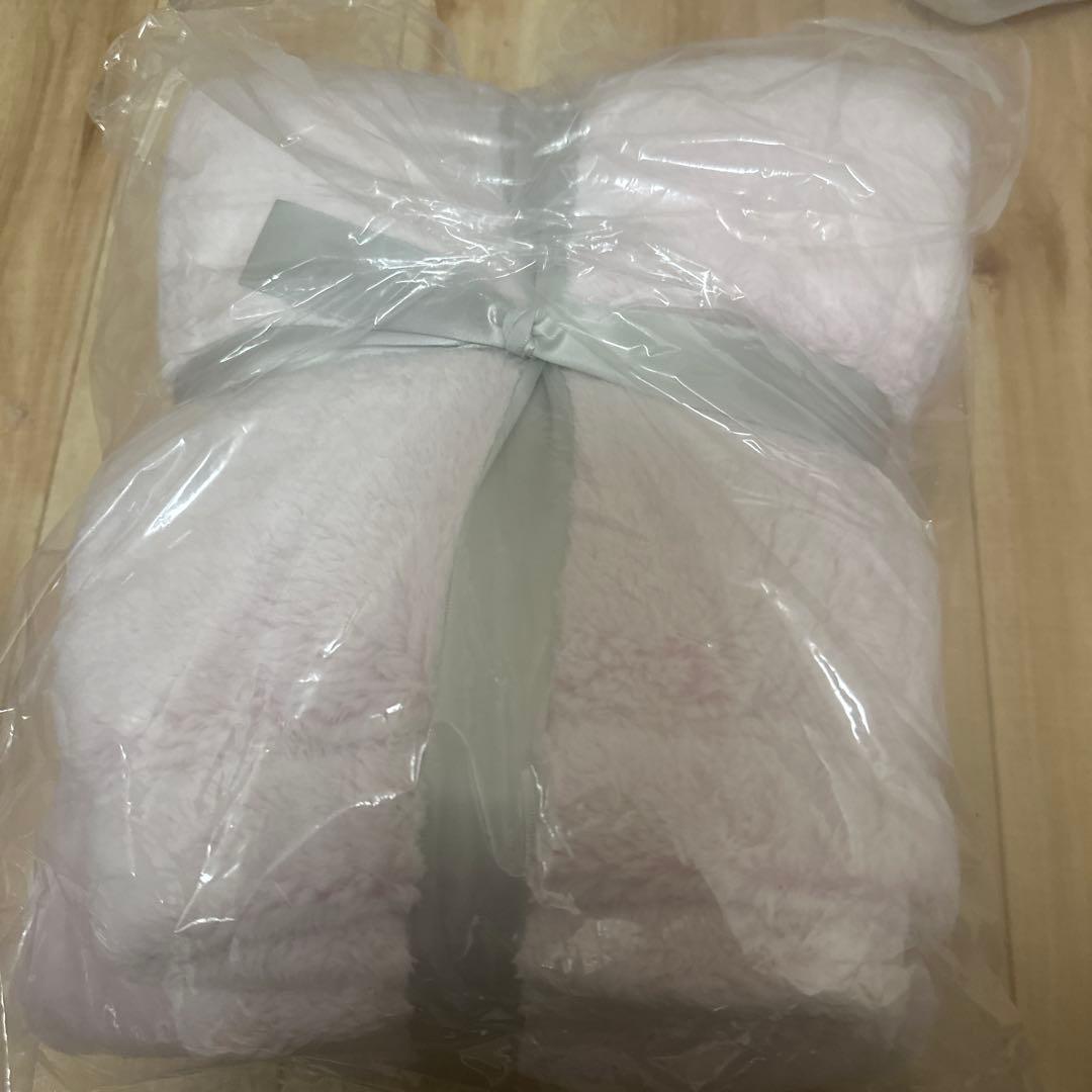 GU マシュマロフィール ラウンジセット サンリオ キティ ピンク 新品未使用