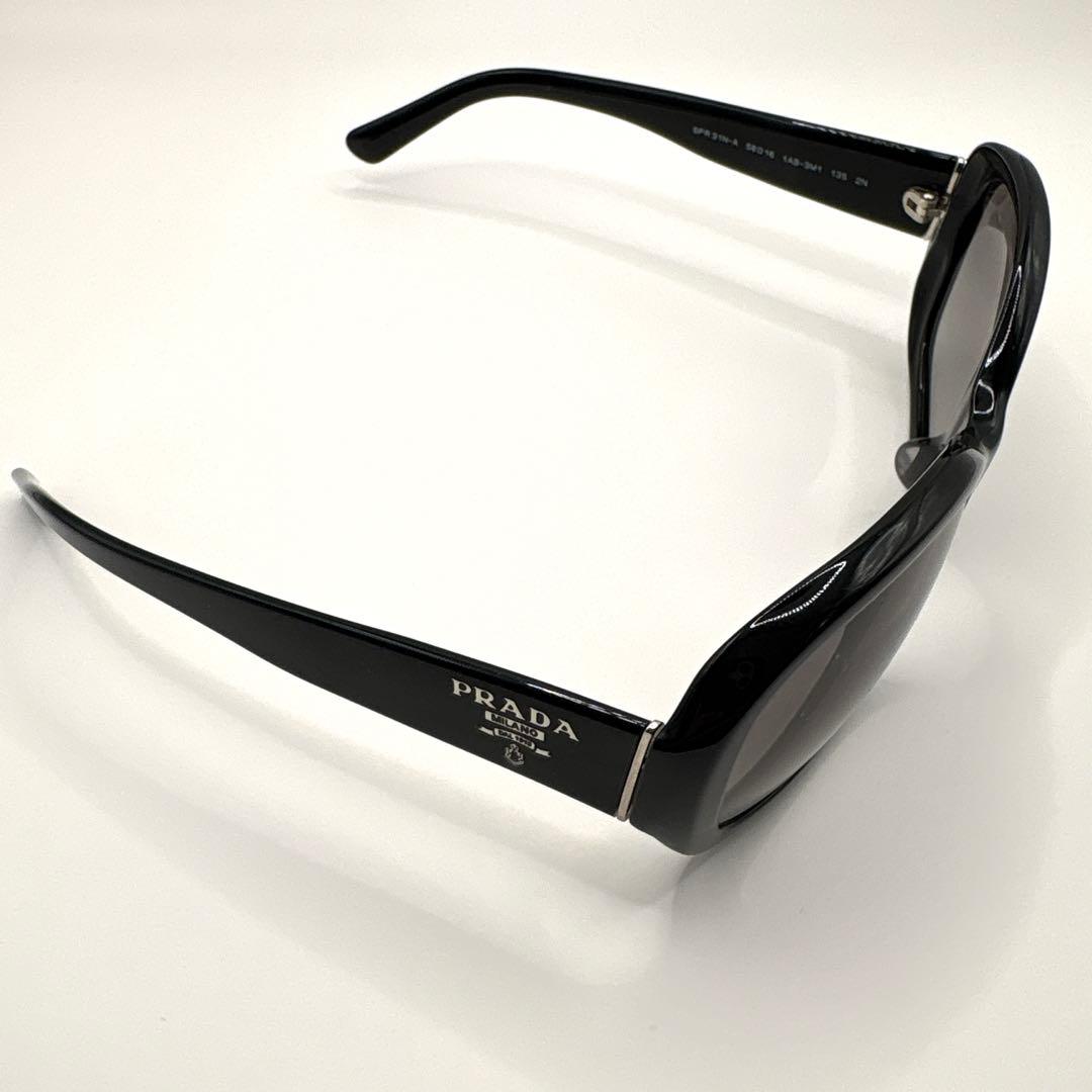 PRADA サングラス ブラック ロゴ PRADA sunglasses