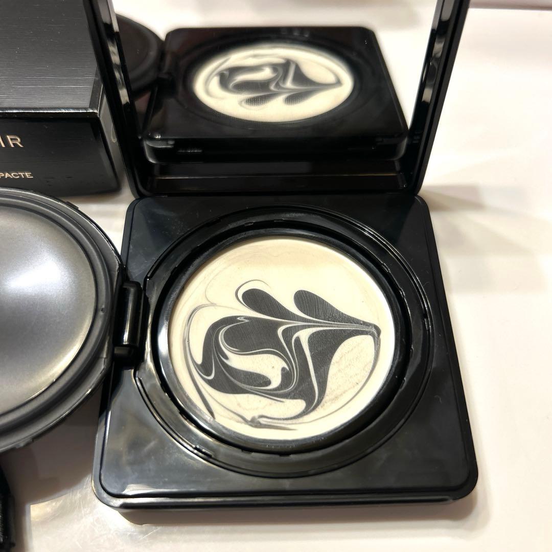 ジバンシー ソワン ノワール UVコンパクト美品‼️