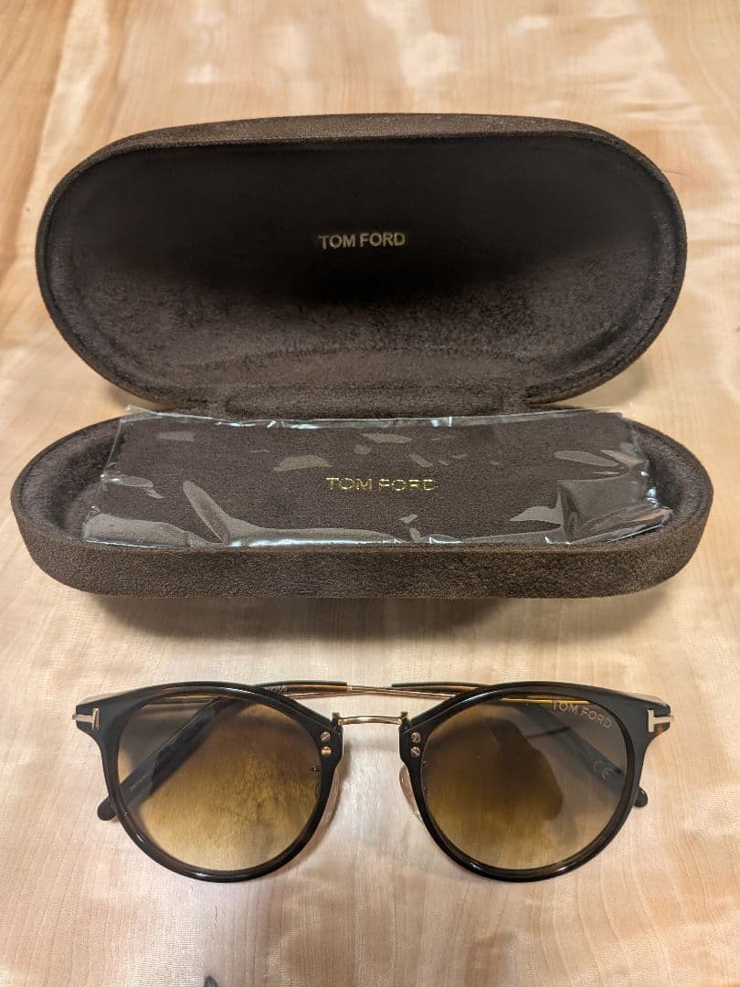 【超美品】TOM FORD サングラス TF673 トムフォード