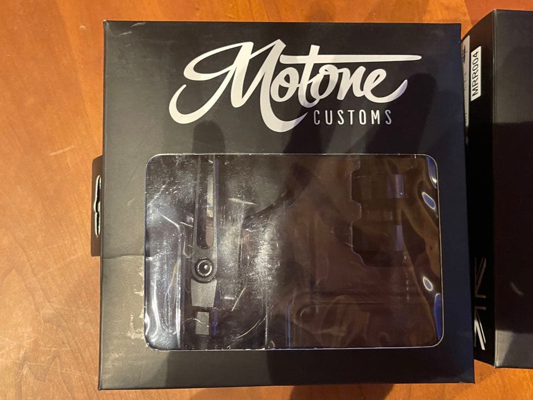 Motone モートーン　バーエンドミラー　80mm