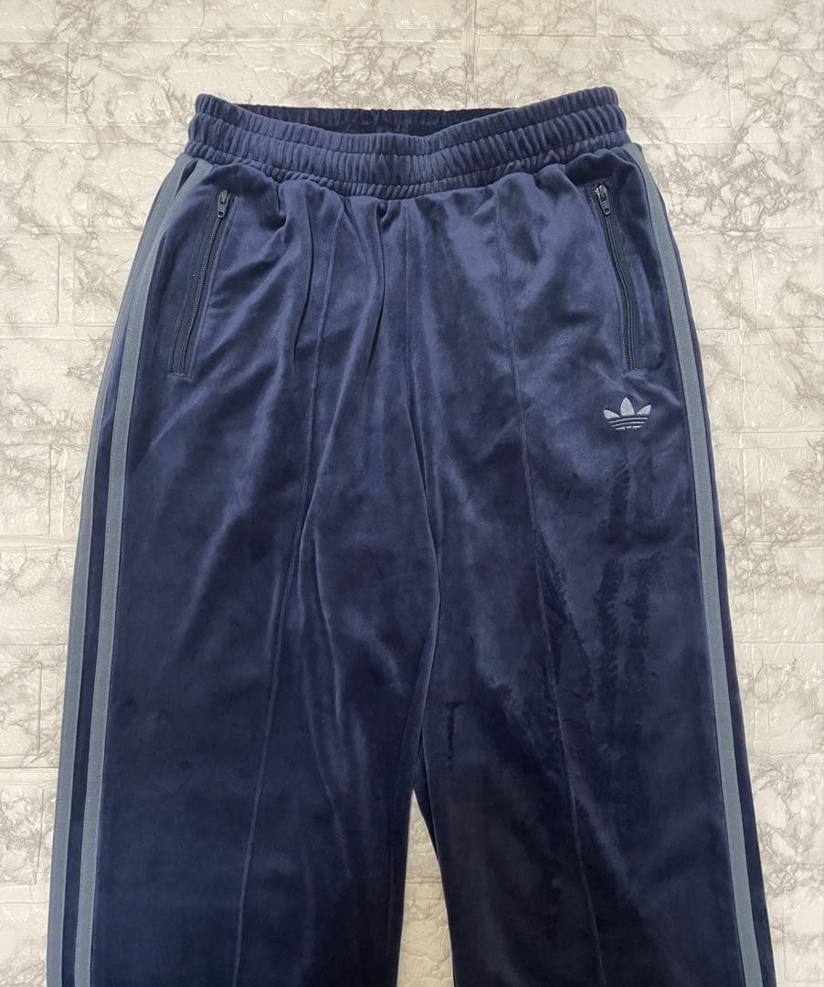 U237 2XSサイズ　ベッケンバウアー　トラックパンツベロア　アディダス