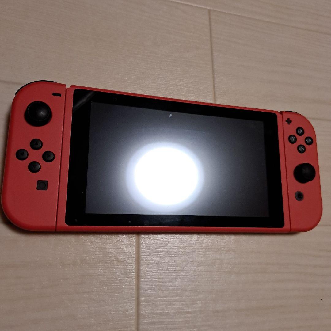 Nintendo Switch 赤 本体 ACアダプター付き(充電器側の接触難)