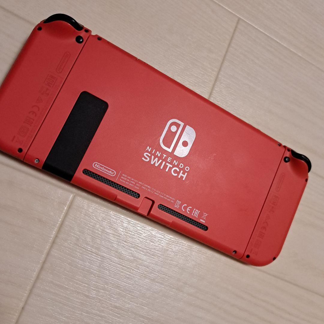 Nintendo Switch 赤 本体 ACアダプター付き(充電器側の接触難)