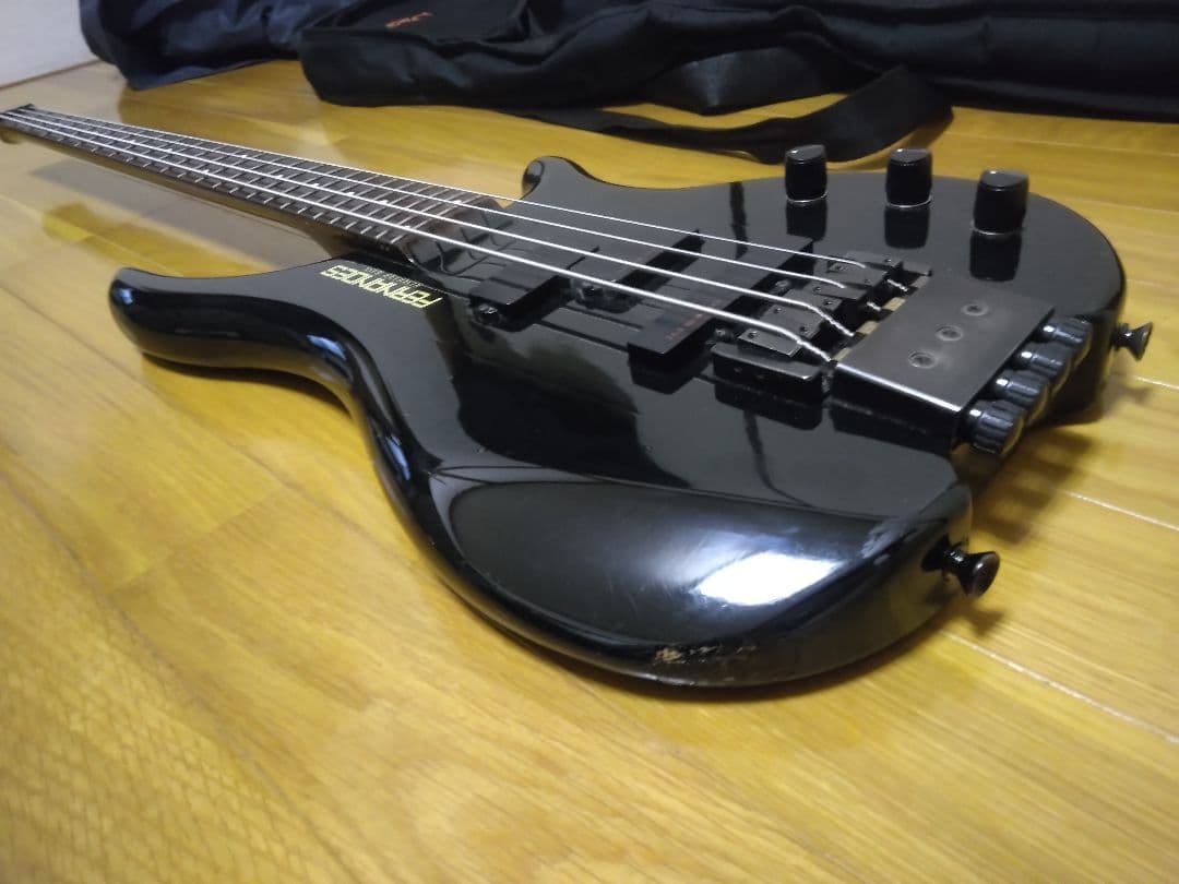 フェルナンデス　ヘッドレス ベース　FRB-65HL　実働　BOOWY 松井恒松