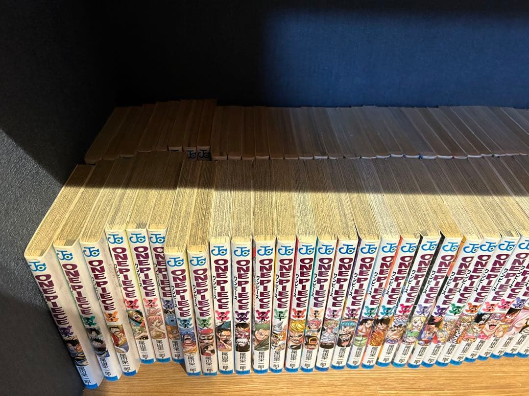 ワンピース 全巻セット（〜111巻まで）+映画特典等