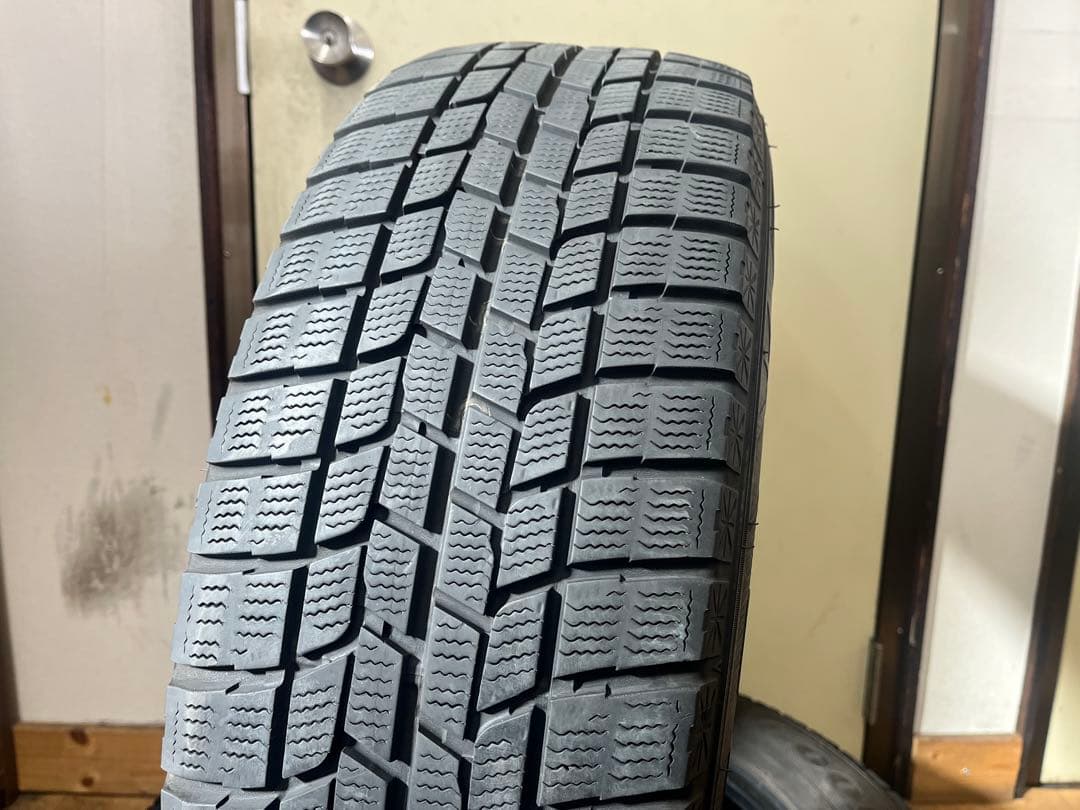 期 2020年製 グッドイヤー 中古冬タイヤ 225/60R17 4本セット