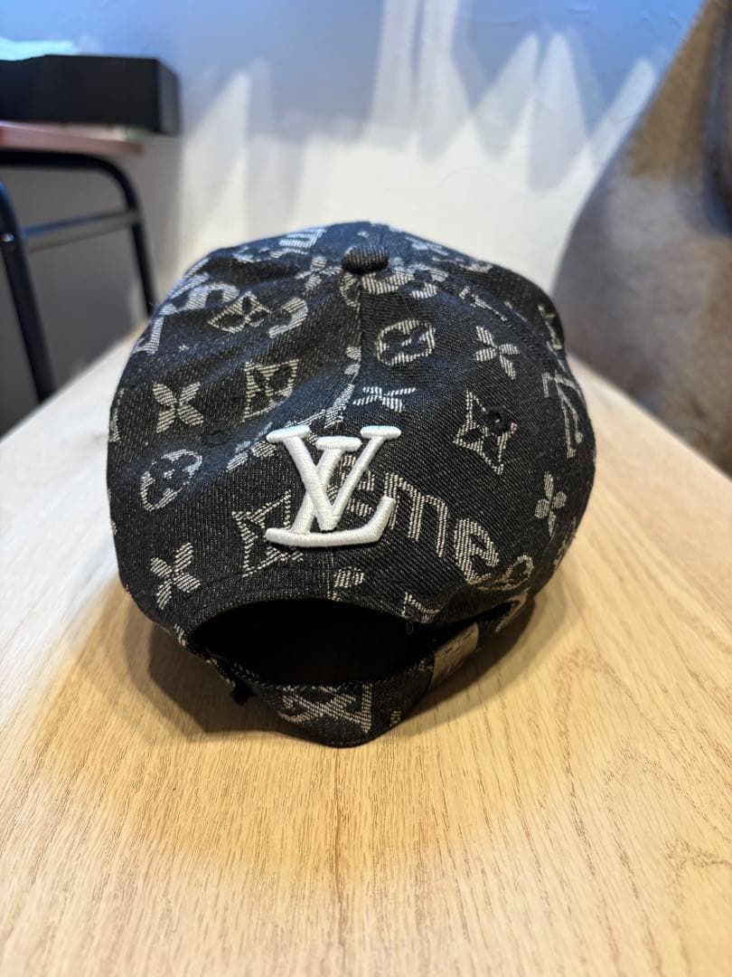 Supreme Louis Vuittonキャップ