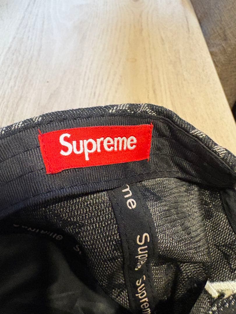Supreme Louis Vuittonキャップ