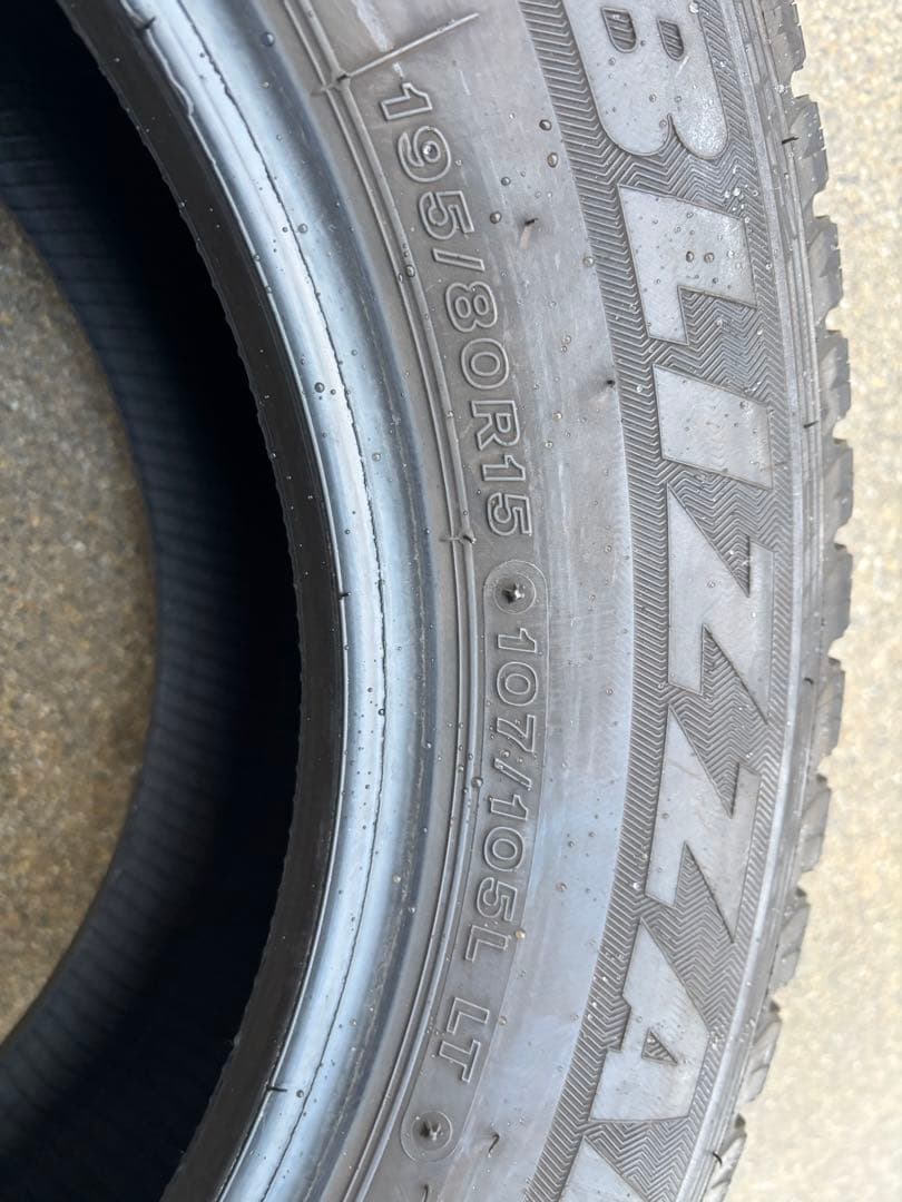 ブリヂストン　ブリザック　VL1 195/80R15 LT スタッドレスタイヤ