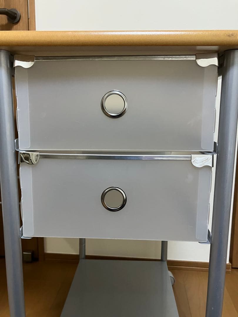サンワサプライ折りたたみデスク（幅90cm×奥行58cm）