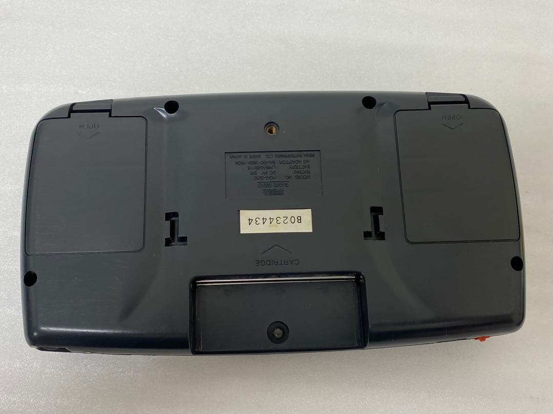 3-2800 SEGAのGame Gear本体と１０本のゲームソフト