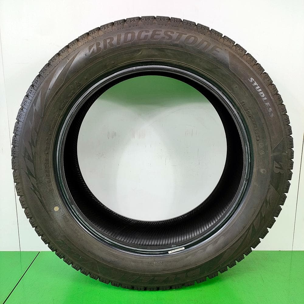 タイヤ・ホイール BRIDGESTONE 225/55R18 BLIZZAK VRX2 YW915