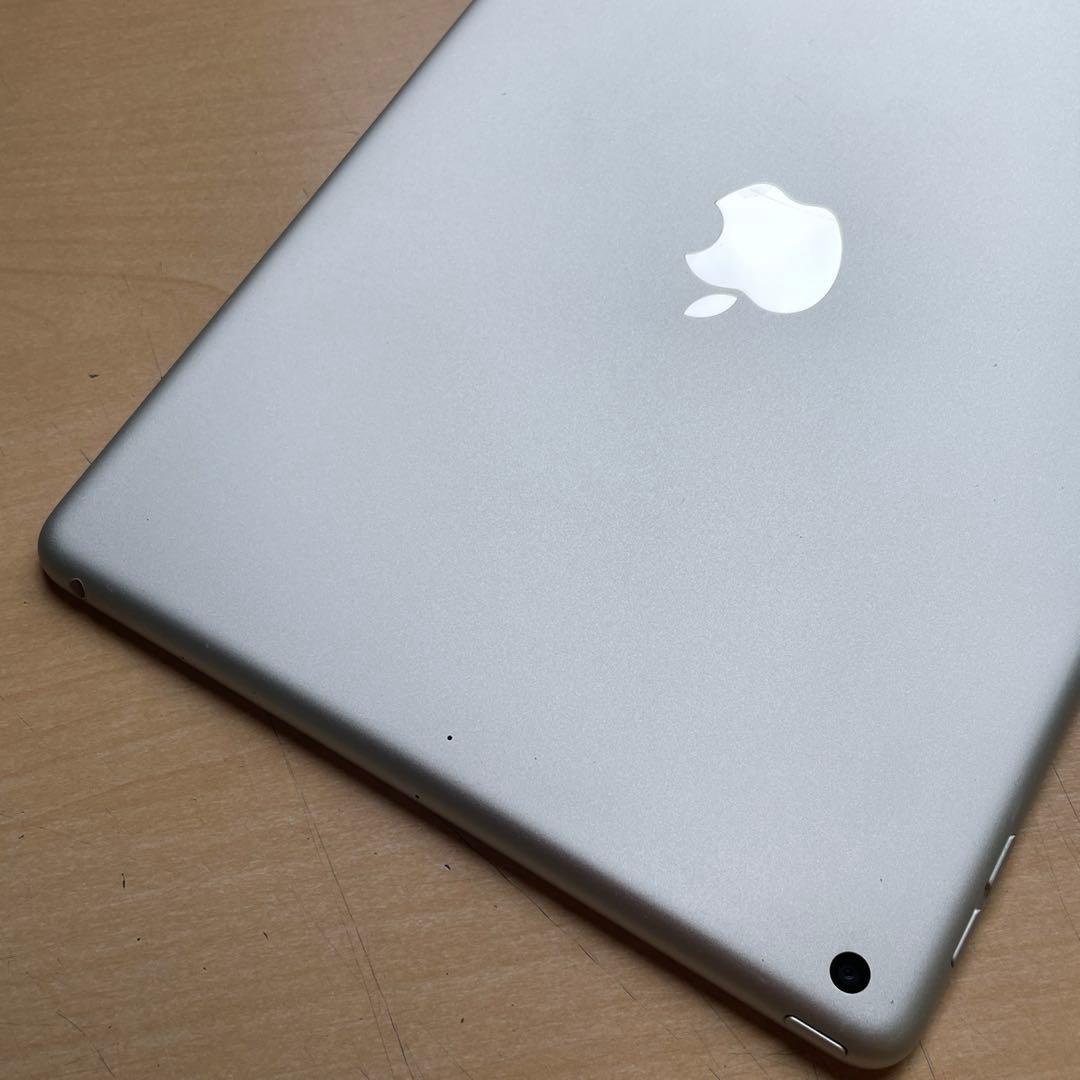 iPad 第9世代　A2602　Wi-Fi シルバー　64GB ジャンク品