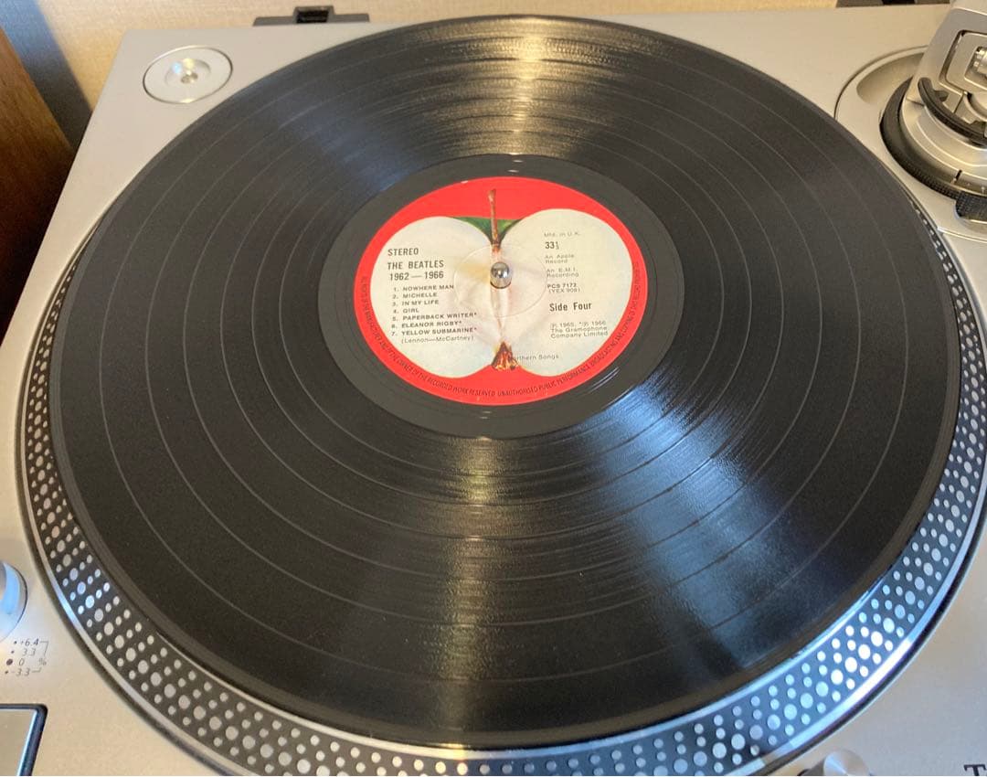 The Beatles 1962-1966 赤盤UKオリジナルレコード　超初期盤