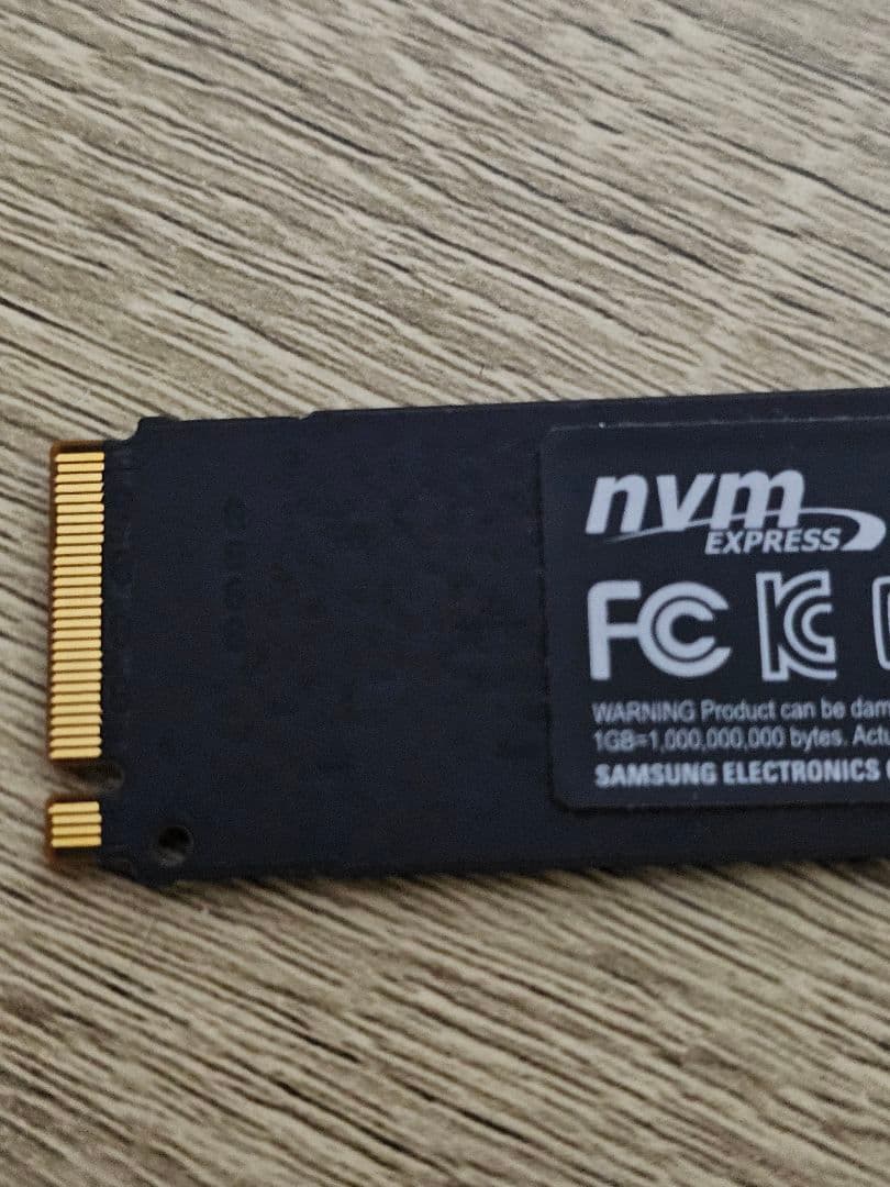 内蔵型SSD SAMSUNG 970 EVO PLUS 1TB M.2 SSD