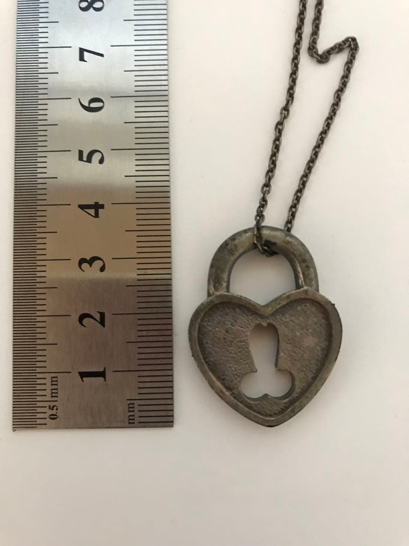 Vivienne Westwood ハート型南京錠ネックレス　ペニスデザイン