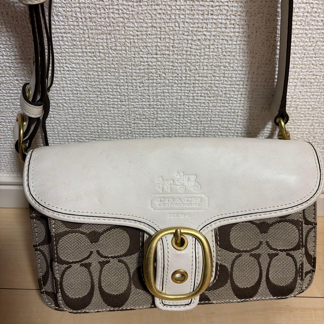 COACH ウエストバッグ ソーホー ワンショルダーバッグ　シグネチャー　白