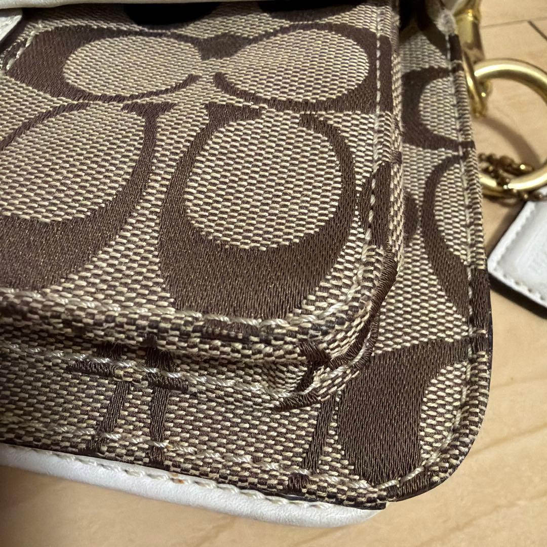 COACH ウエストバッグ ソーホー ワンショルダーバッグ　シグネチャー　白