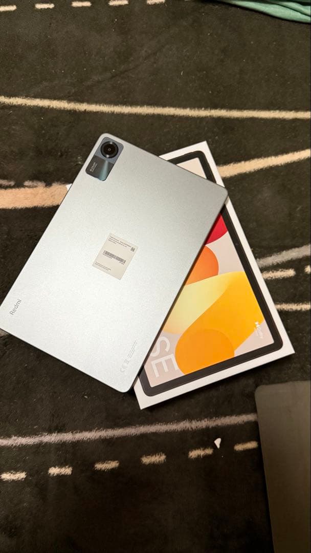 Redmi Pad SE 10.1インチ シルバー
